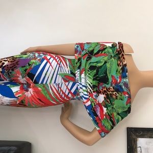 Floral print, off the shoulders jumpsuit